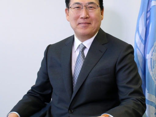 Kitack Lim